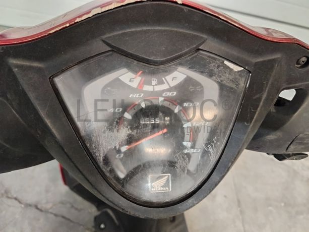 HONDA  Vision NSC 110 · Ano 2013