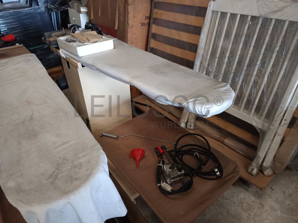 Máquina de Passar a Ferro