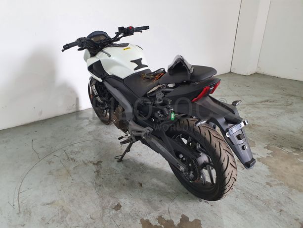 Bajaj Dominar D400 ABS