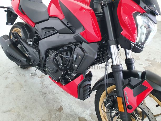 Bajaj Dominar D400 ABS