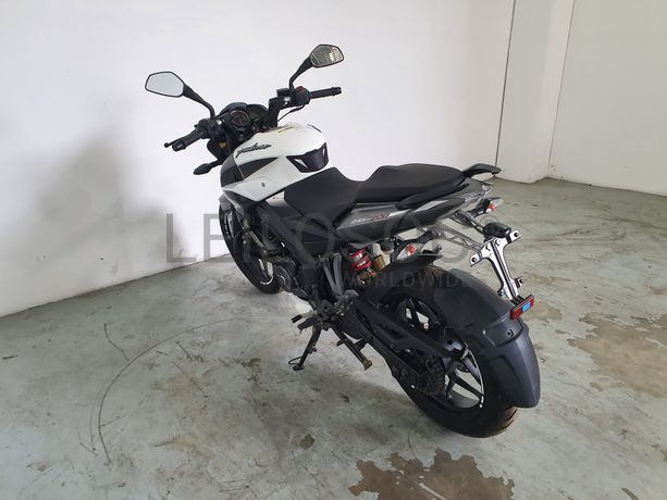 Bajaj Pulsar NS200