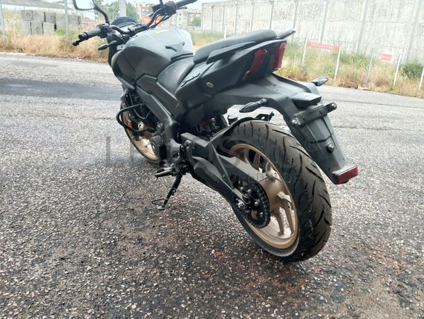 Bajaj Dominar D400 ABS