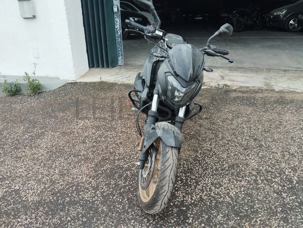 Bajaj Dominar D400 ABS