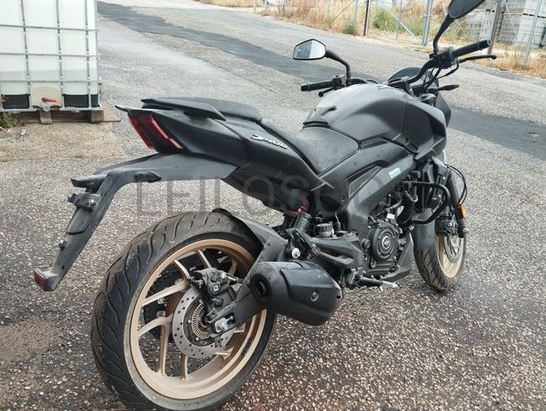 Bajaj Dominar D400 ABS