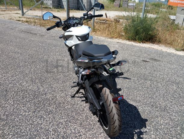 Bajaj Pulsar NS 200 · Ano 2018