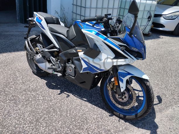 Bajaj Pulsar RS 200 · Ano 2018