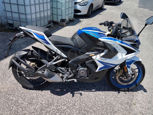 Bajaj Pulsar RS 200 · Ano 2018