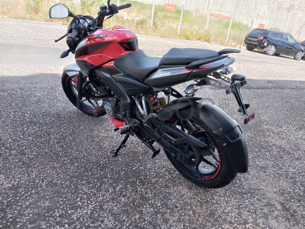 Bajaj Pulsar NS 200