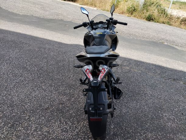 Bajaj Pulsar RS 200 · Ano 2018