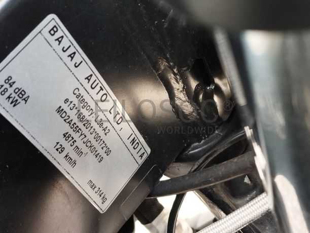 Bajaj Pulsar RS 200 · Ano 2018