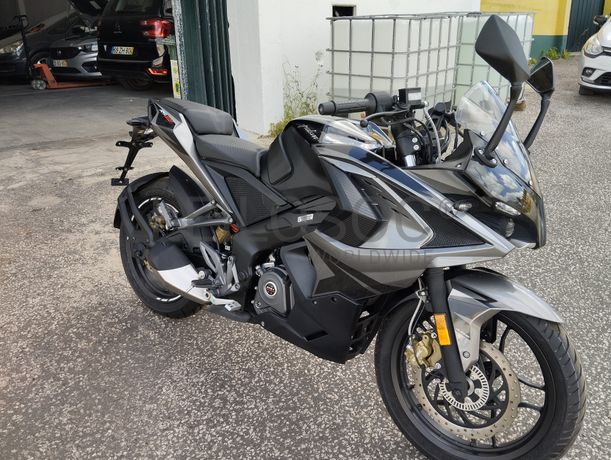 Bajaj Pulsar RS 200 · Ano 2018