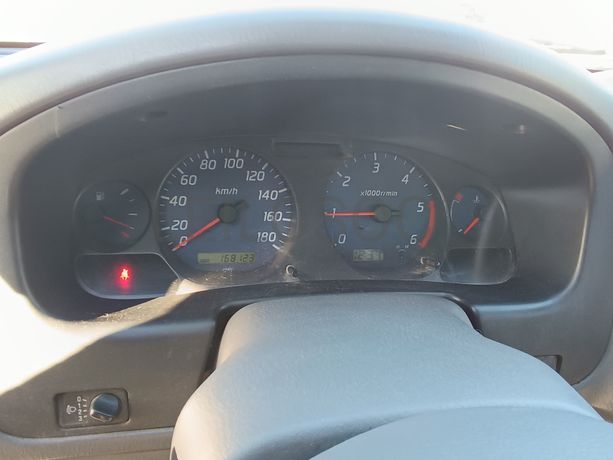 Nissan Pick up · Ano 2003