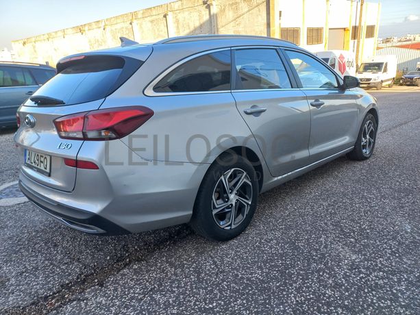 Hyundai i30 · Ano 2021