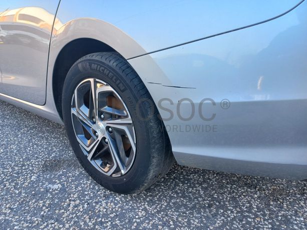 Hyundai i30 · Ano 2021