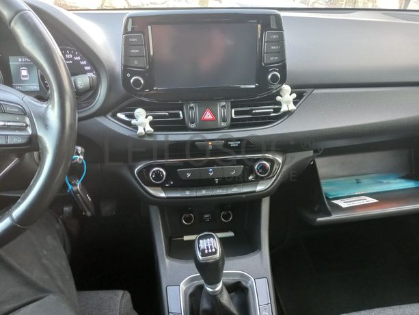 Hyundai i30 · Ano 2021