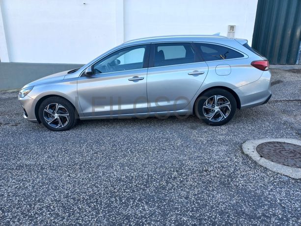 Hyundai i30 · Ano 2021