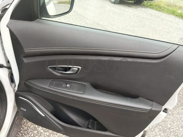 Renault Clio · Ano 2017