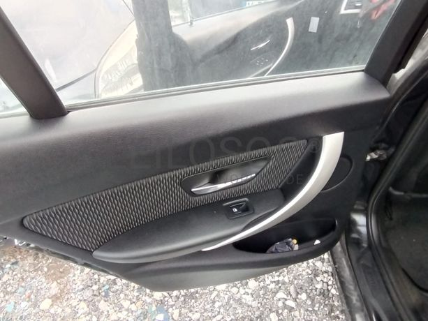 BMW 318 D · Ano 2013