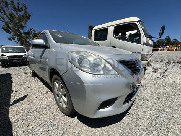 NISSAN Almera