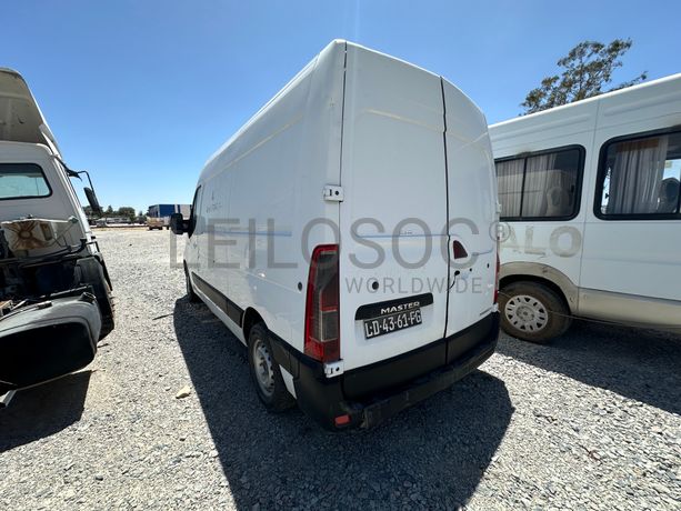 RENAULT MASTER VAN
