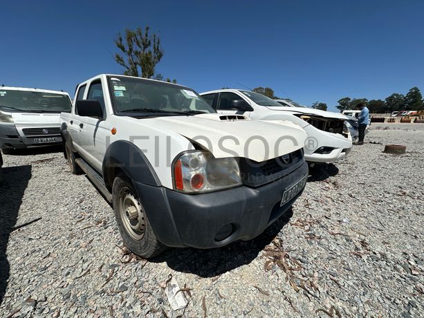 NISSAN HARDBODY 4WD DC
