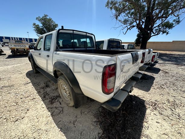 NISSAN NP300 HARDBODY