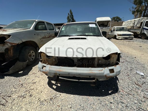 NISSAN HARDBODY 4WD DC