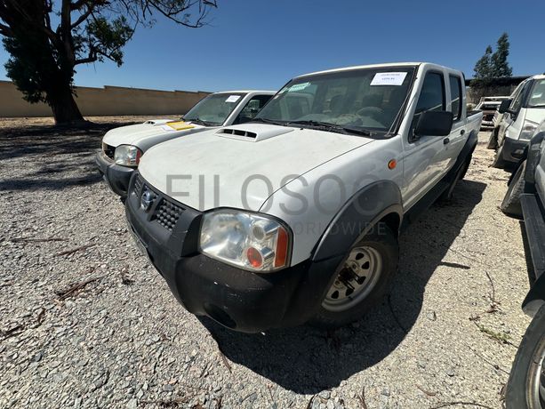 NISSAN HARDBODY 4WD DC