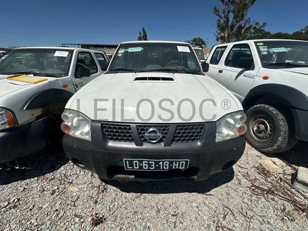 NISSAN HARDBODY 4WD DC