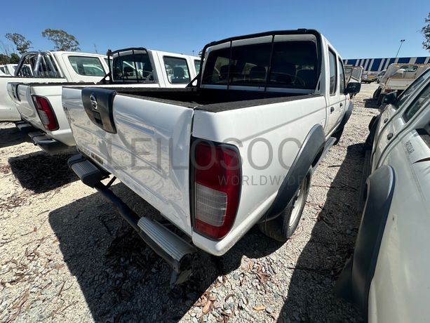 NISSAN HARDBODY 4WD DC