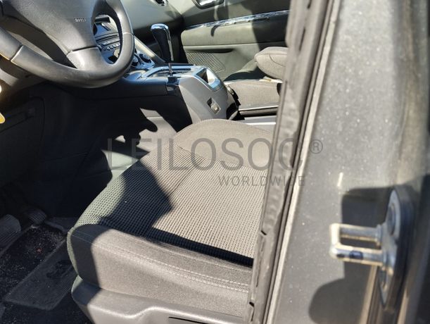 Peugeot 5008 · Ano 2011 · 7 Lugares