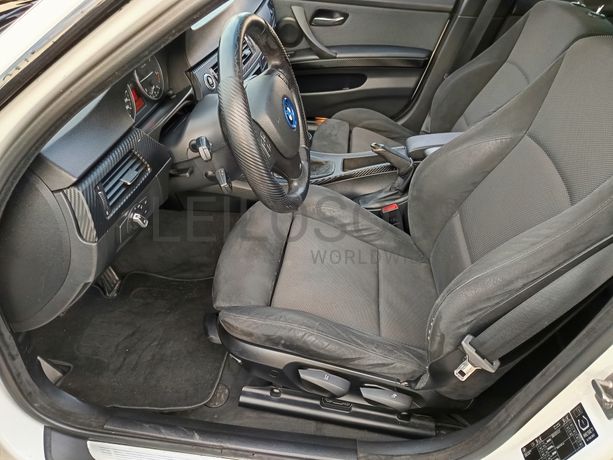 BMW 320D · Ano 2009