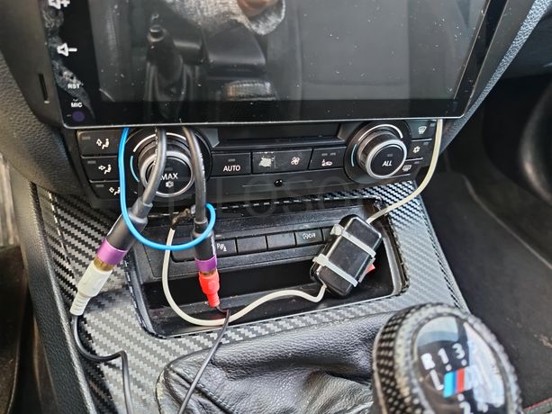 BMW 320D · Ano 2009