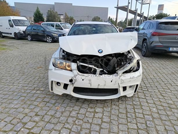 BMW 320D · Ano 2009