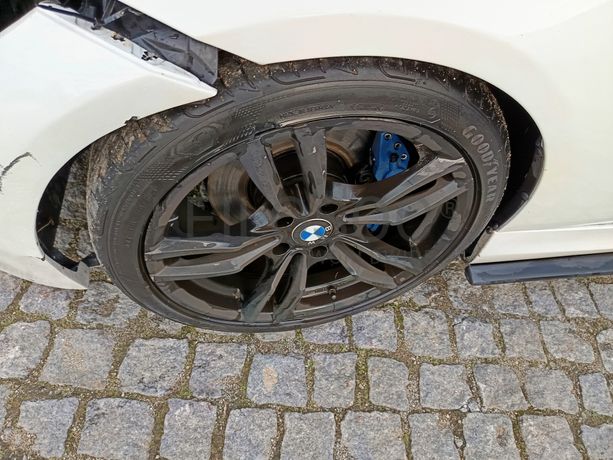 BMW 320D · Ano 2009