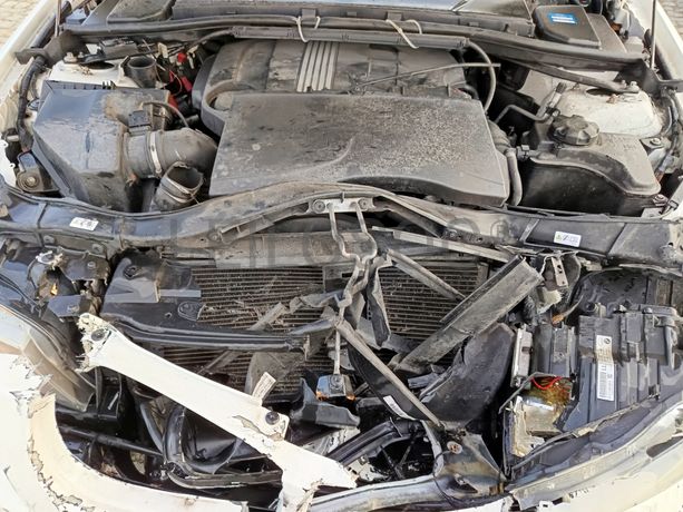 BMW 320D · Ano 2009