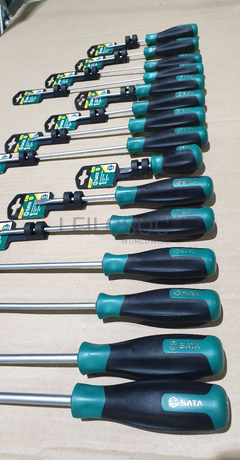 CHAVES DE FENDA DE APERTO MACIO