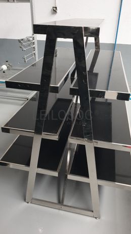 Expositor com 7 prateleiras