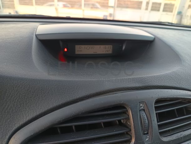 Renault Laguna · Ano 2005