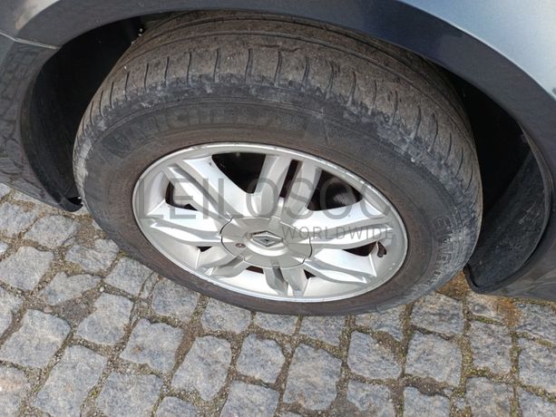 Renault Laguna · Ano 2005