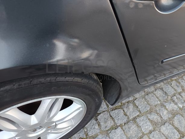 Renault Laguna · Ano 2005