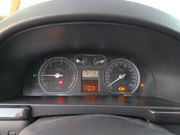 Renault Laguna · Ano 2005