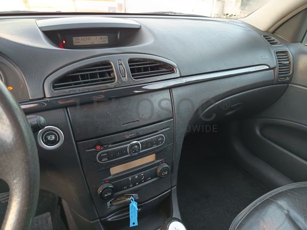 Renault Laguna · Ano 2005