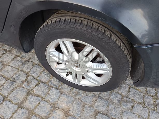 Renault Laguna · Ano 2005