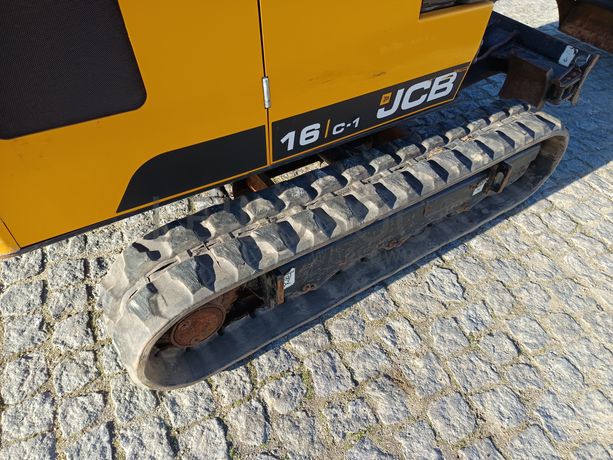 Giratória JCB 16 · Ano 2021