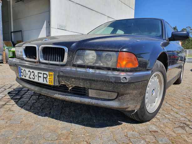 BMW 730i