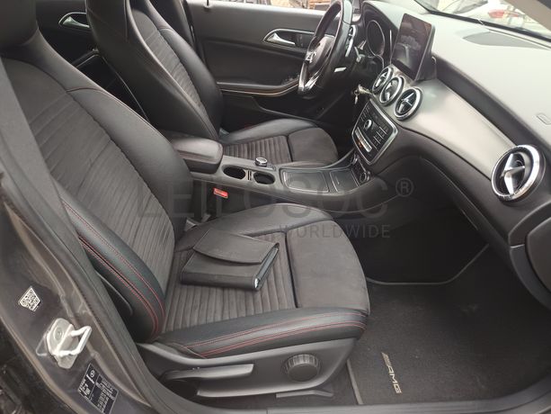 Mercedes-Benz 220 CDI · Ano 2016