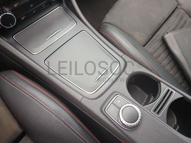 Mercedes-Benz 220 CDI · Ano 2016