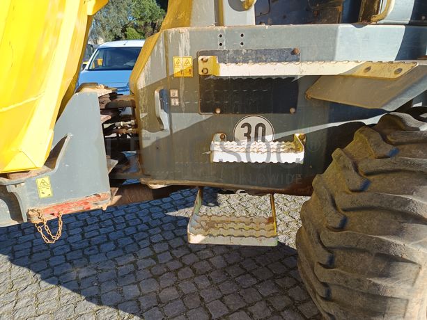 Wacker Neuson DW90 · Ano 2016