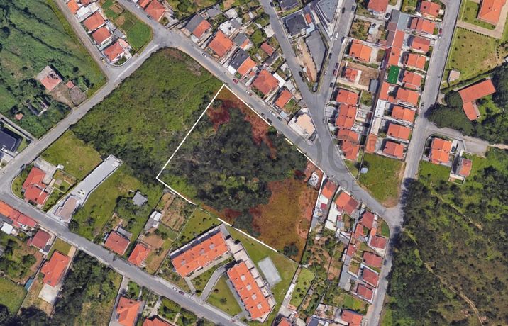 Terreno c/ 8.950 m² · Vila Nova de Gaia